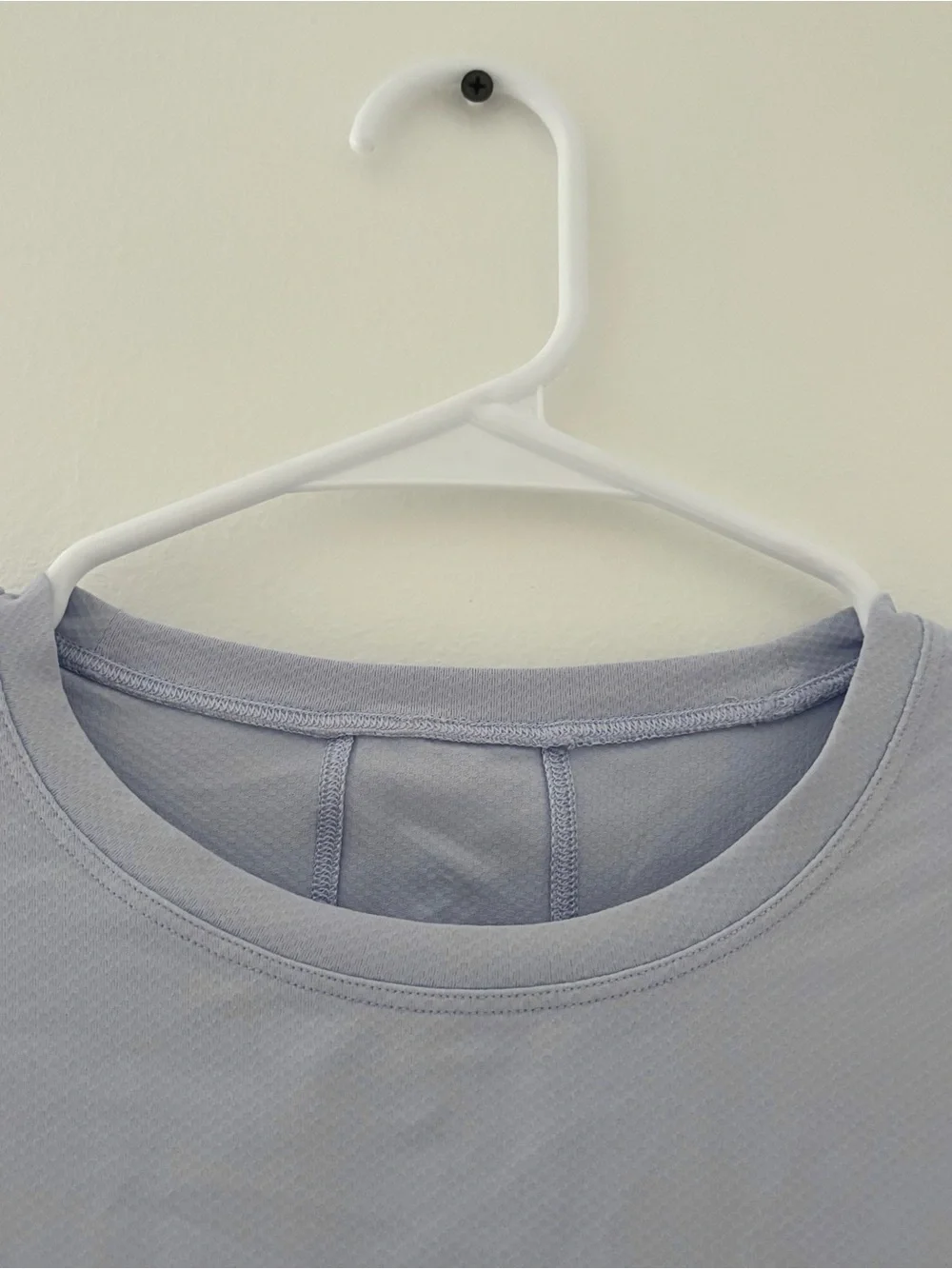 Lululemon Muscle Love Long Sleeve Pastel Blue Size 4 NWT